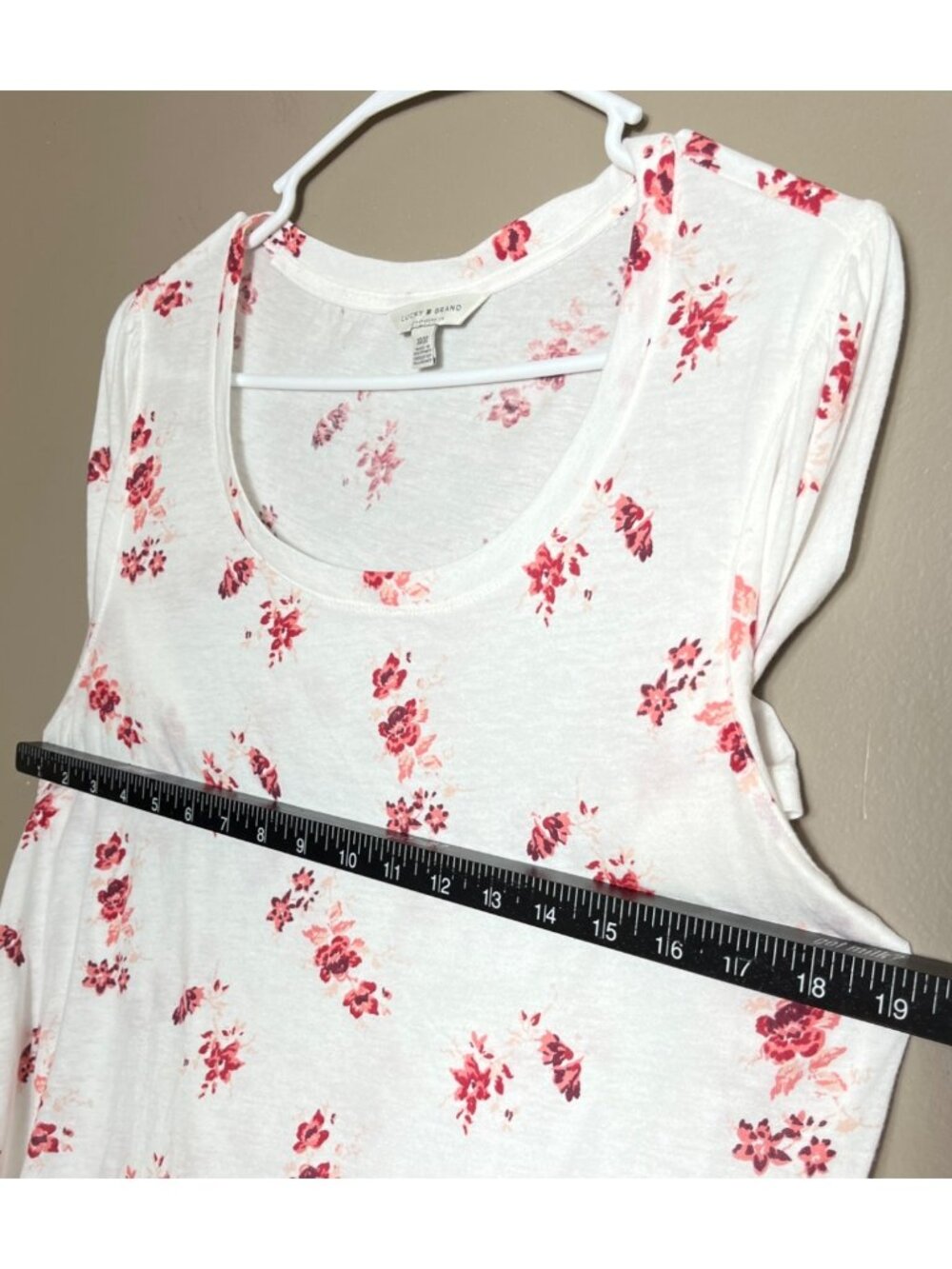 Lucky Brand Top White Floral Tshirt Flutter Sleeve Cottagecore Fairycore Wom M - Picture 4 of 7